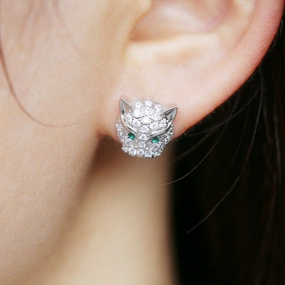 Mens Sterling Silver Emerald Diamond Zircon Panther Cat Stud Earrings Party Gift - Picture 12 of 12